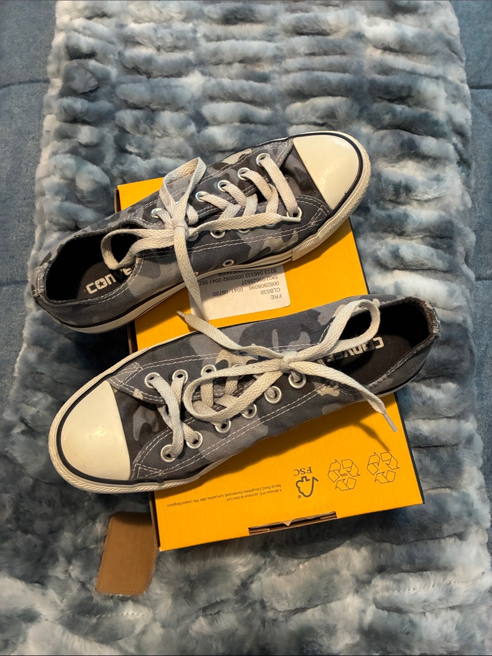 Converse Women Blue and Gray Camo Low Top Sneakers - Picture 2 of 8